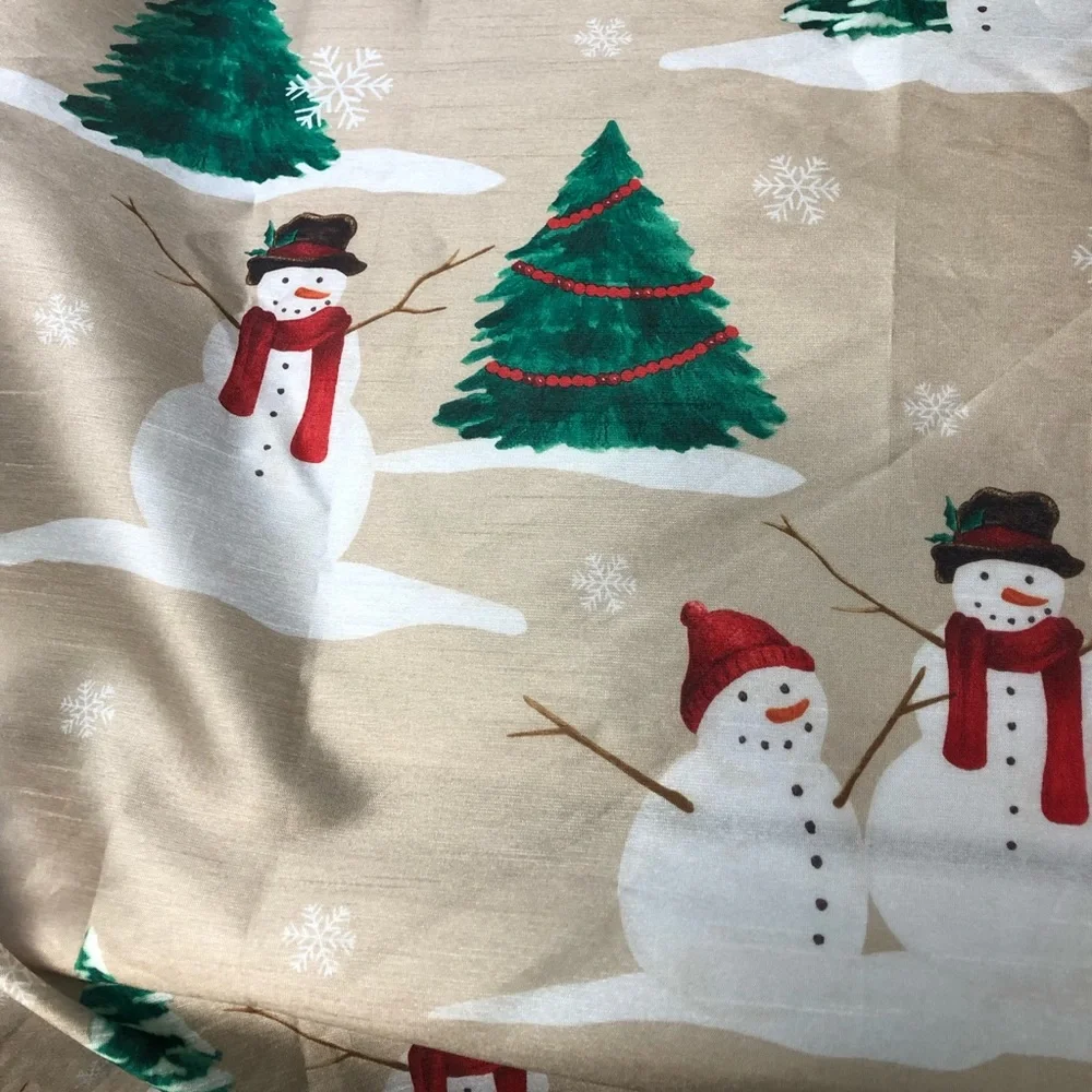 St. Nicholas Square - Holiday Cheer Shower Curtain - Snow Friends
